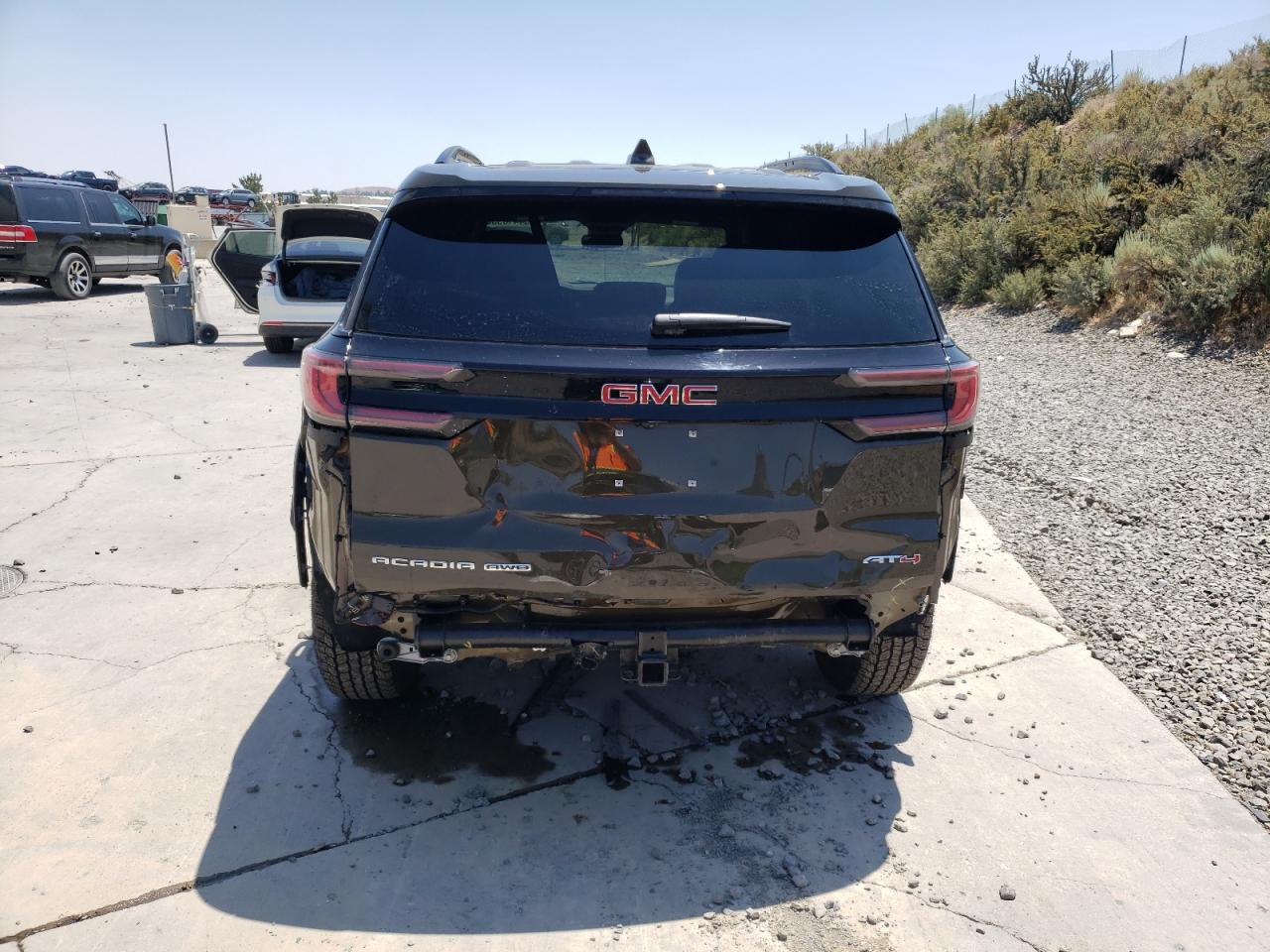 2025 GMC Acadia At4 - Фото 6