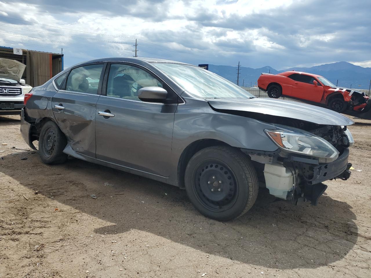 2019 Nissan Sentra S - Фото 4