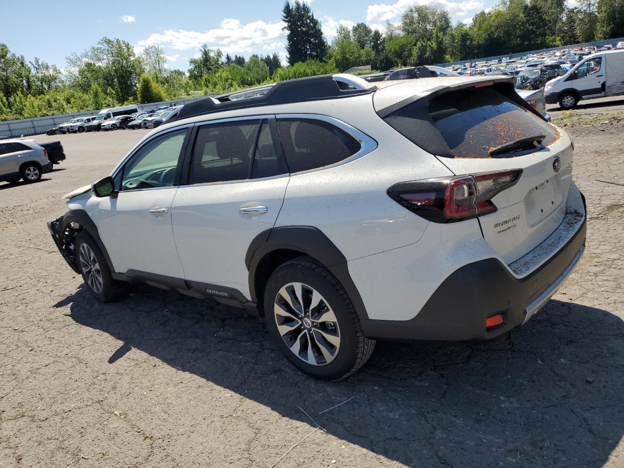 2025 Subaru Outback Touring - Фото 2