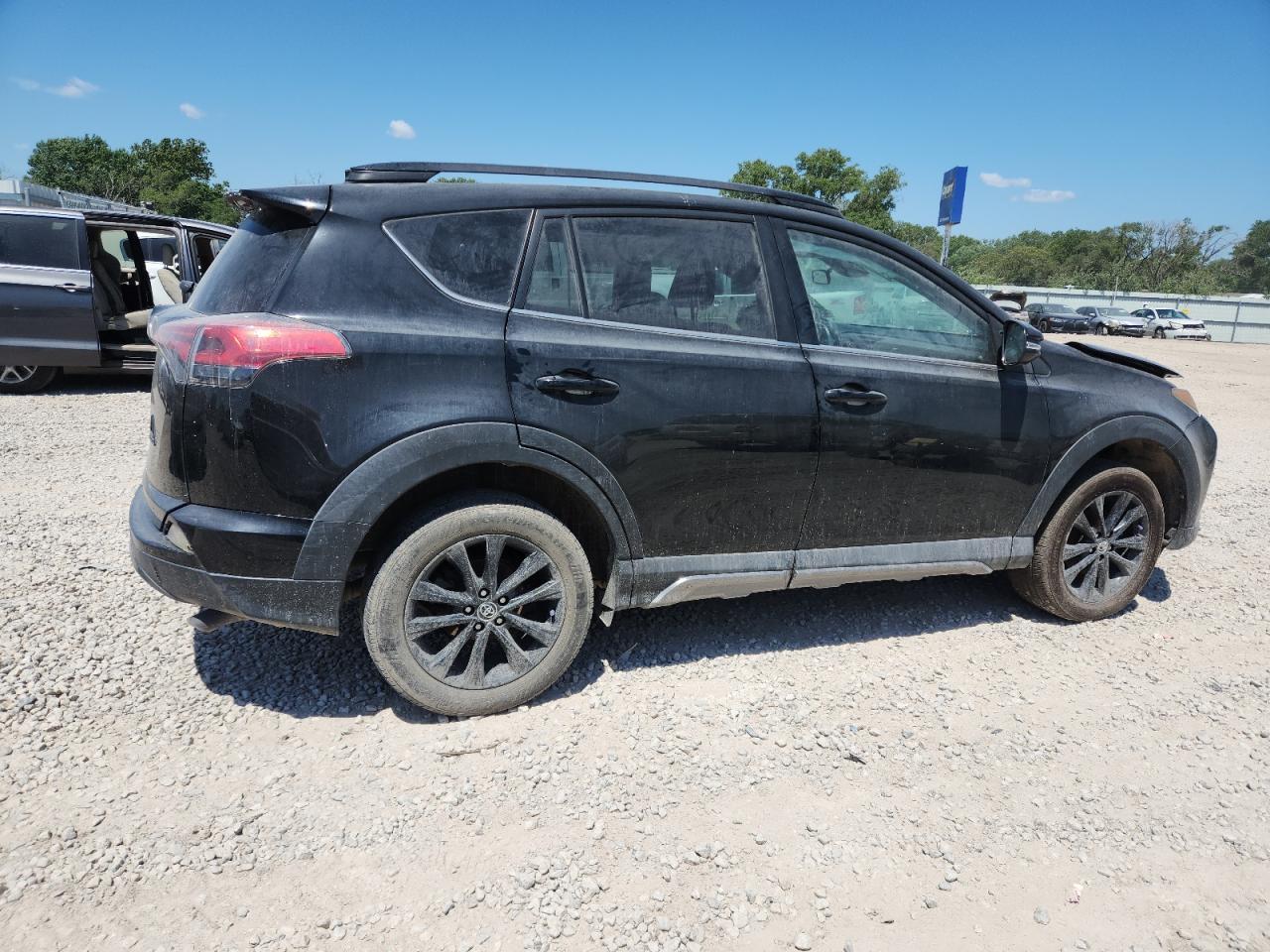 2018 Toyota Rav4 Adventure - Image 3