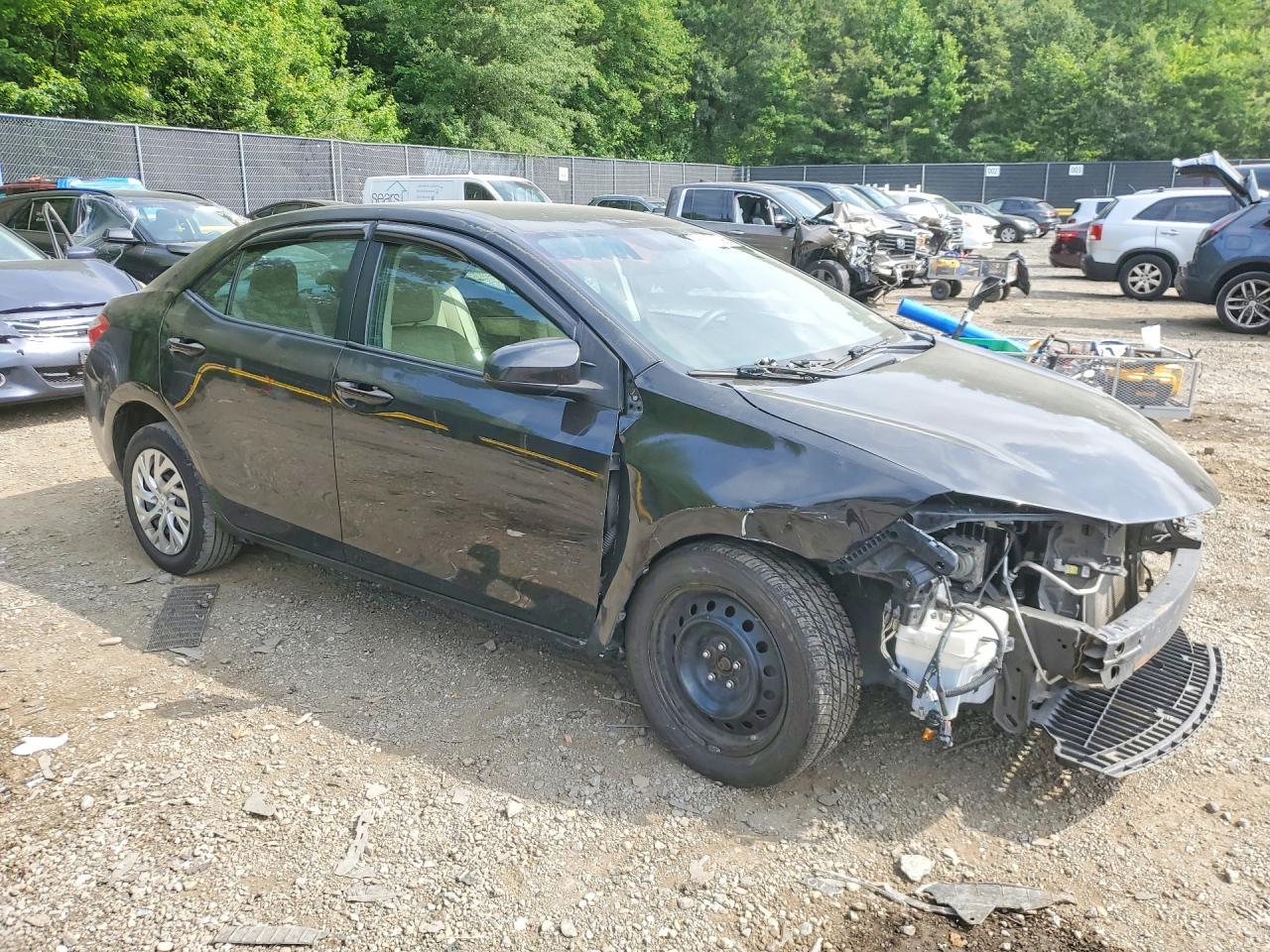2016 Toyota Corolla Le - Фото 4