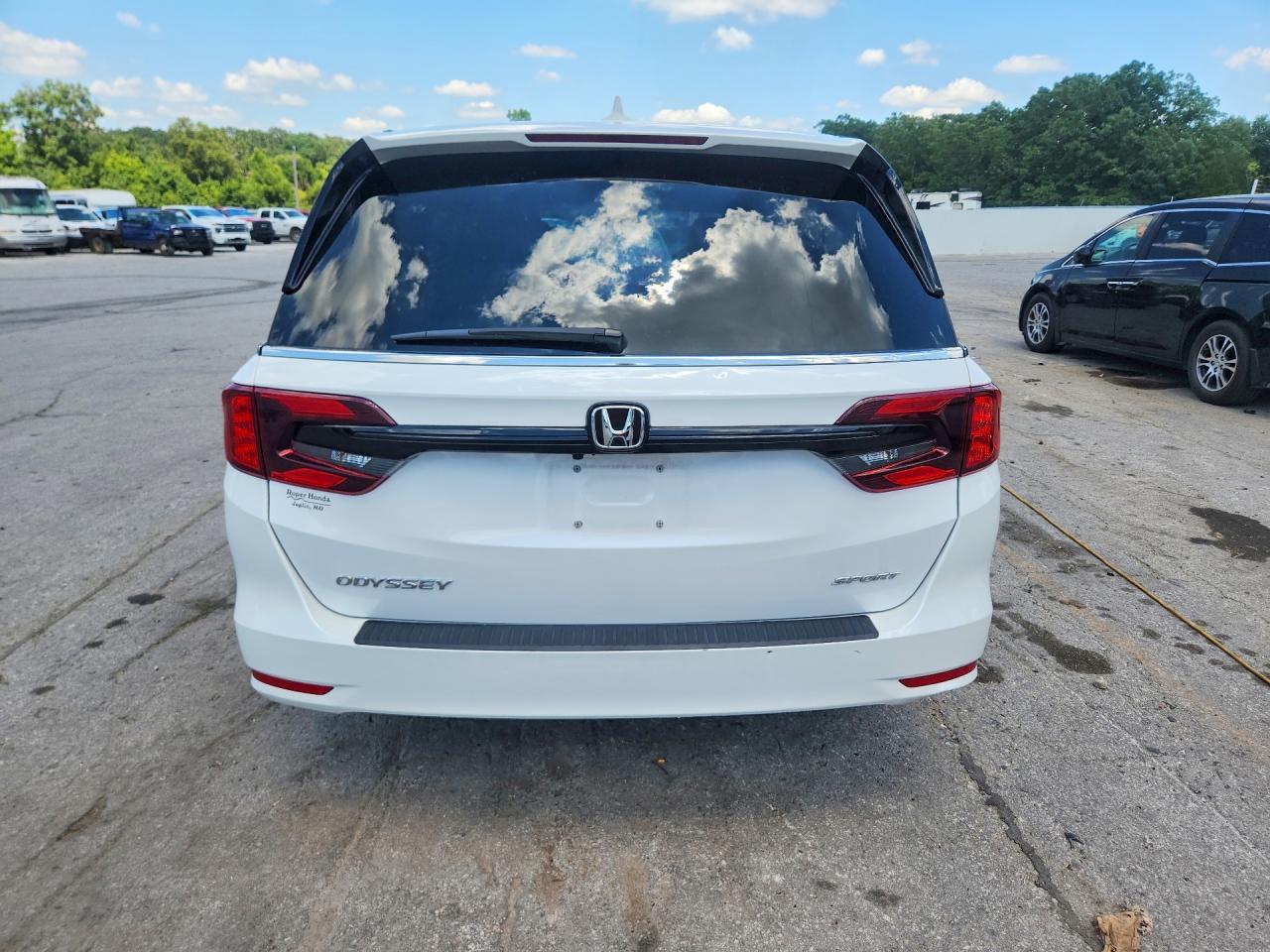2024 Honda Odyssey Sport - Фото 6