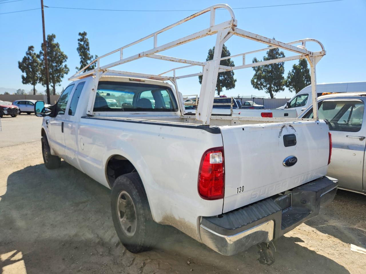 2008 Ford F250 Super Duty - Image 2