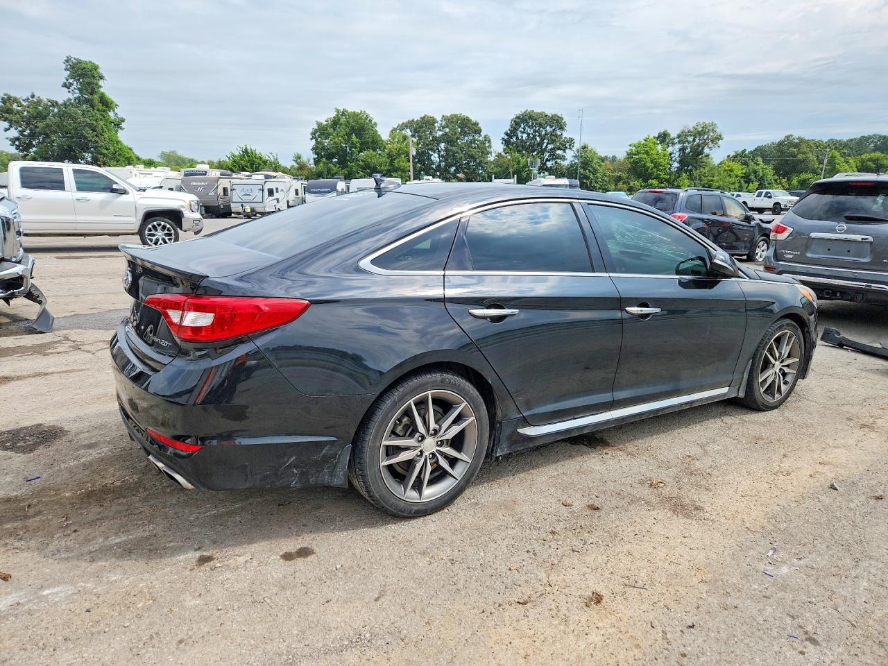 2015 Hyundai Sonata Sport 2.0T - Image 3