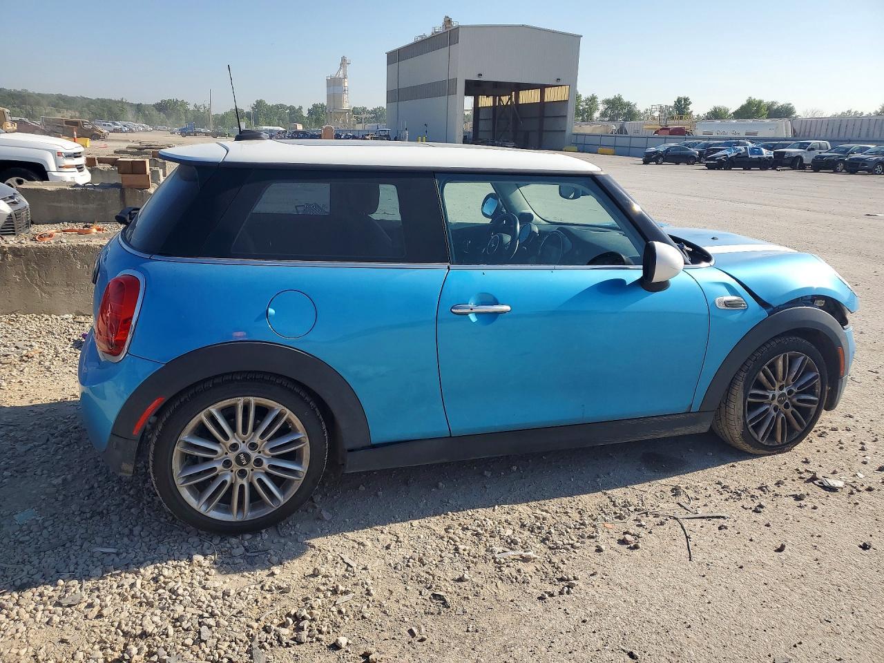2019 Mini Cooper - Image 3