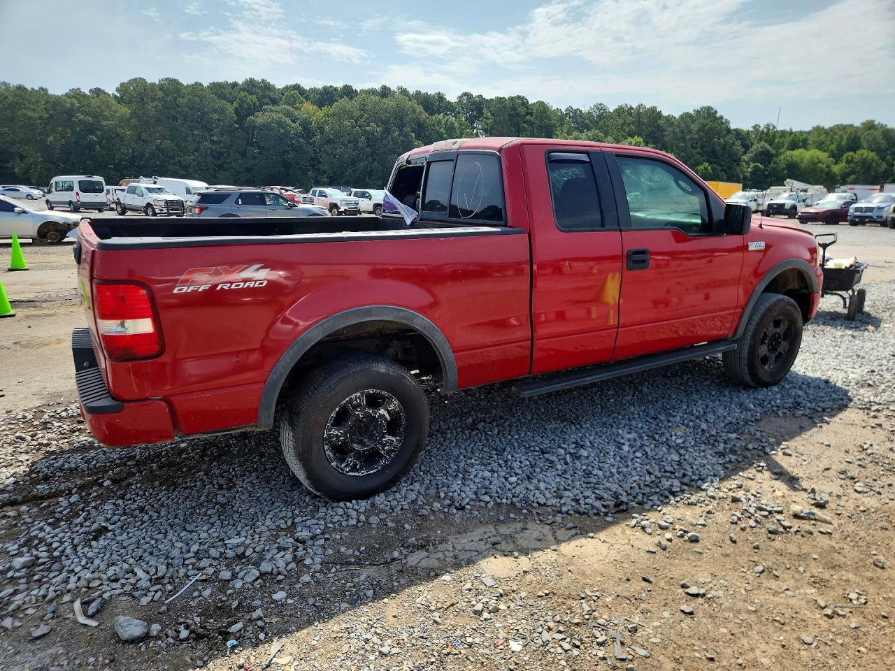 2005 Ford F150 - Image 3