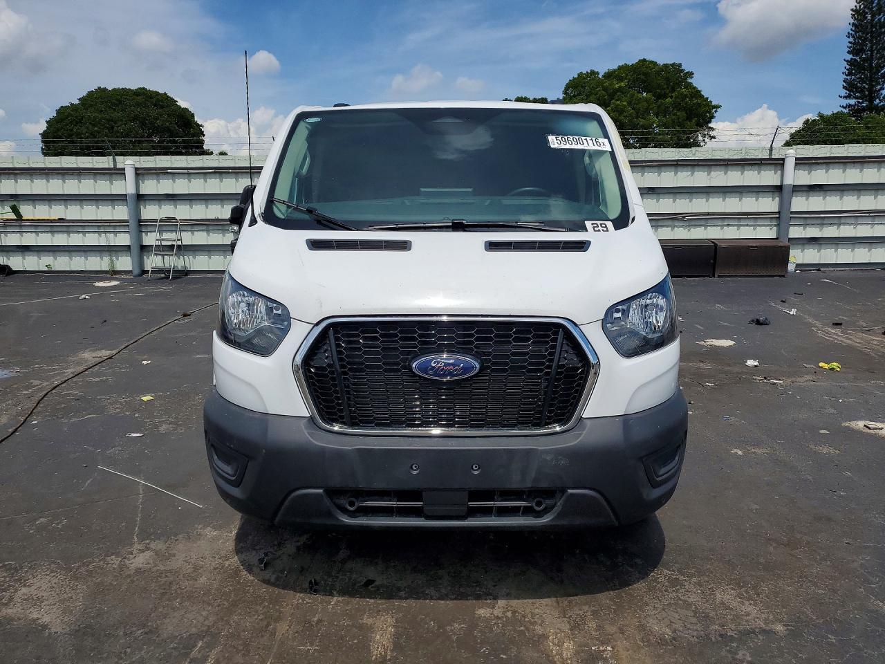 2026 Ford Transit T-250 - Фото 5