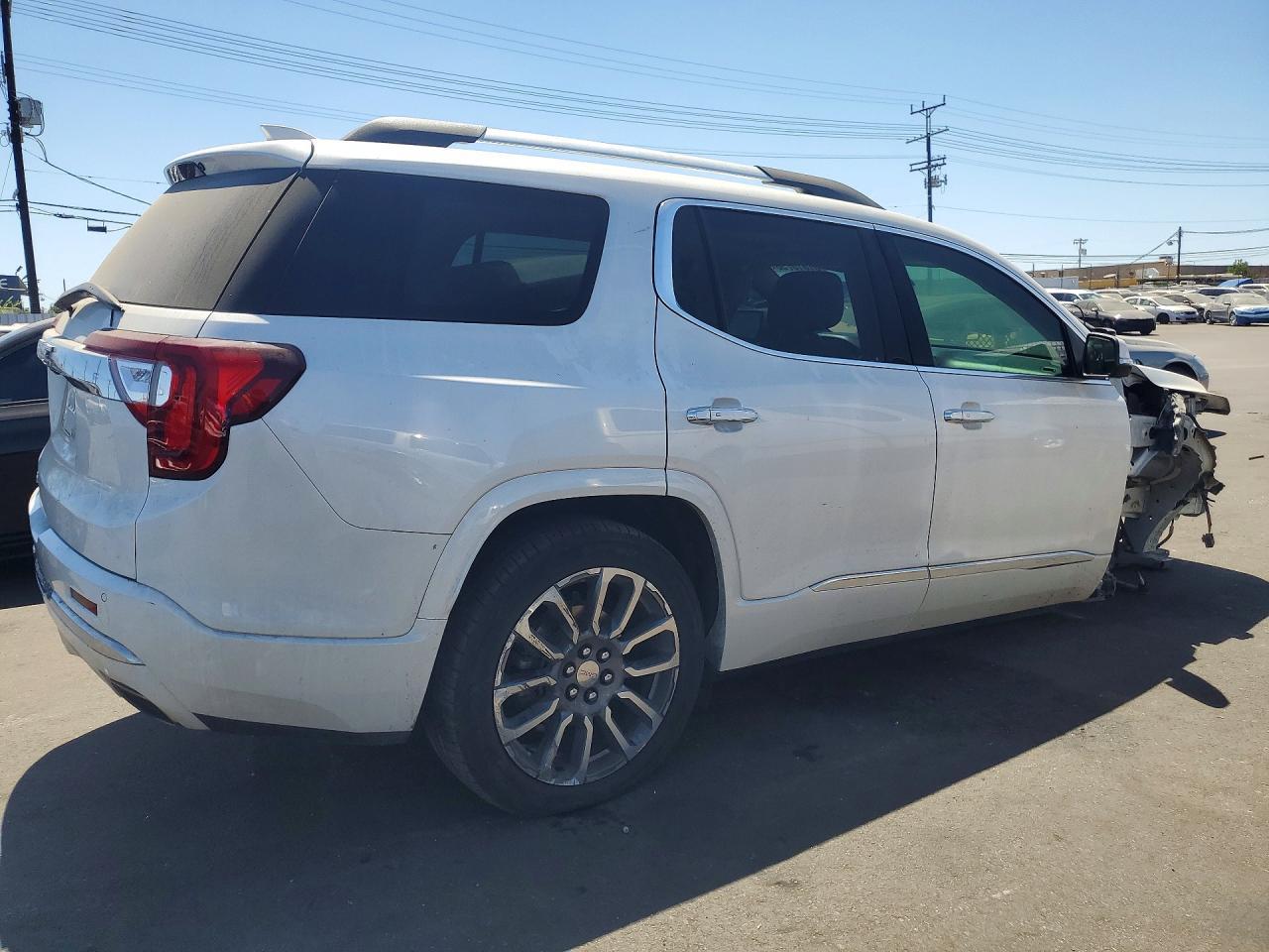 2021 GMC Acadia Denali - Image 3