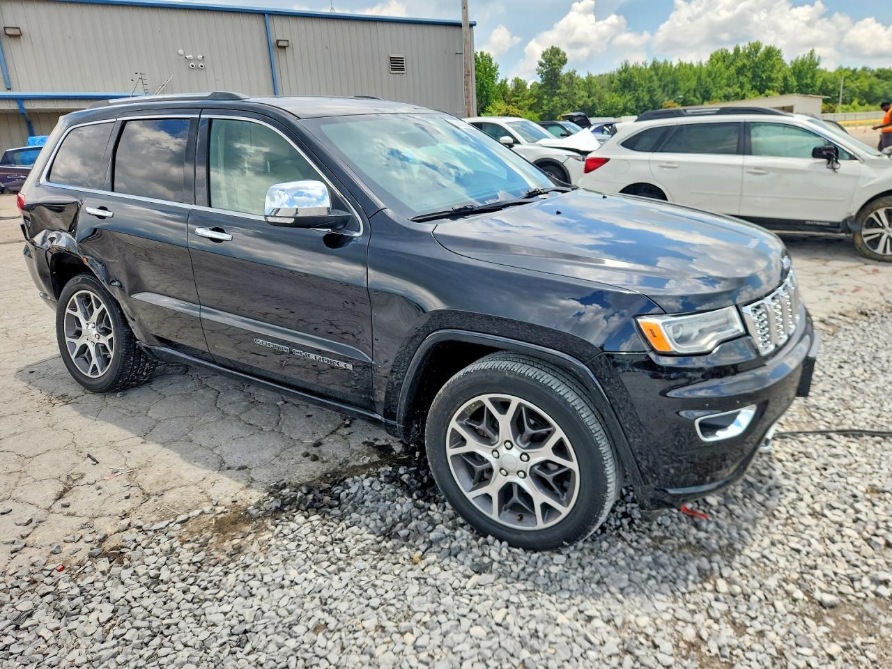 2020 Jeep Grand Cherokee Overland - Фото 4