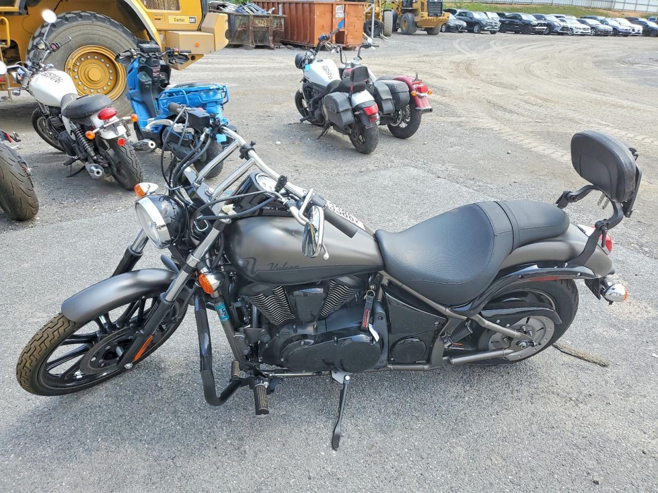2024 Kawasaki Vn900 F - Image 3