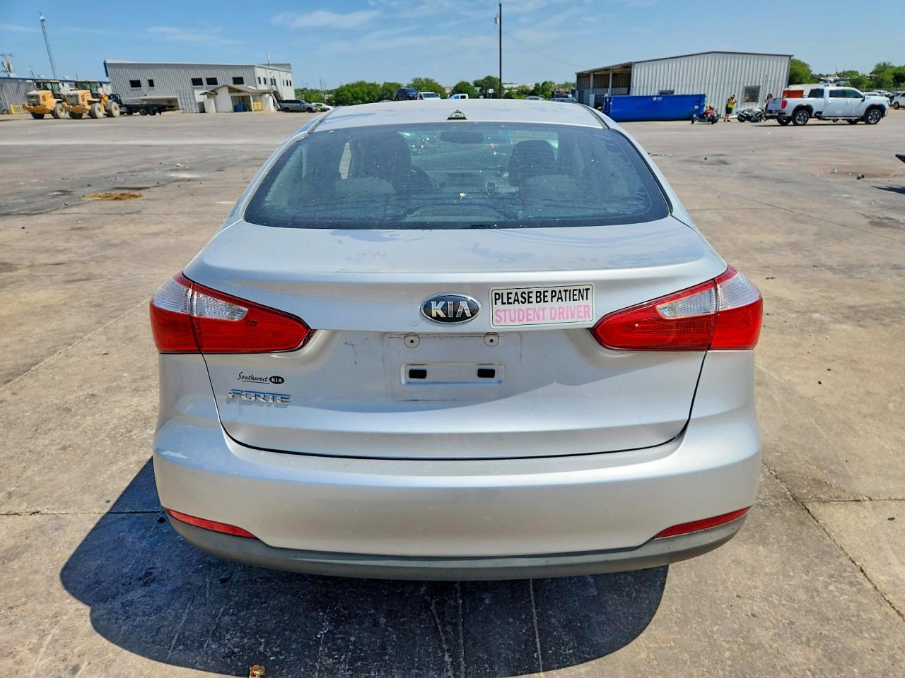 2015 Kia Forte Lx - Фото 6