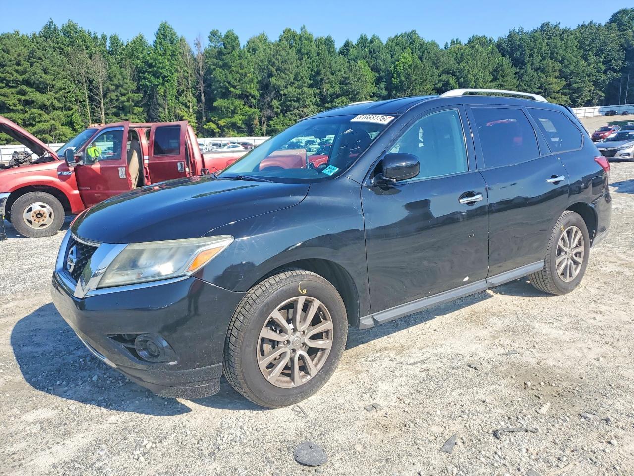 2016 Nissan Pathfinder S