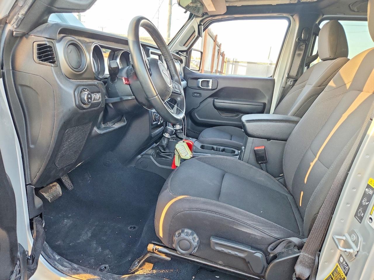 2022 Jeep Gladiator Sport - Image 7
