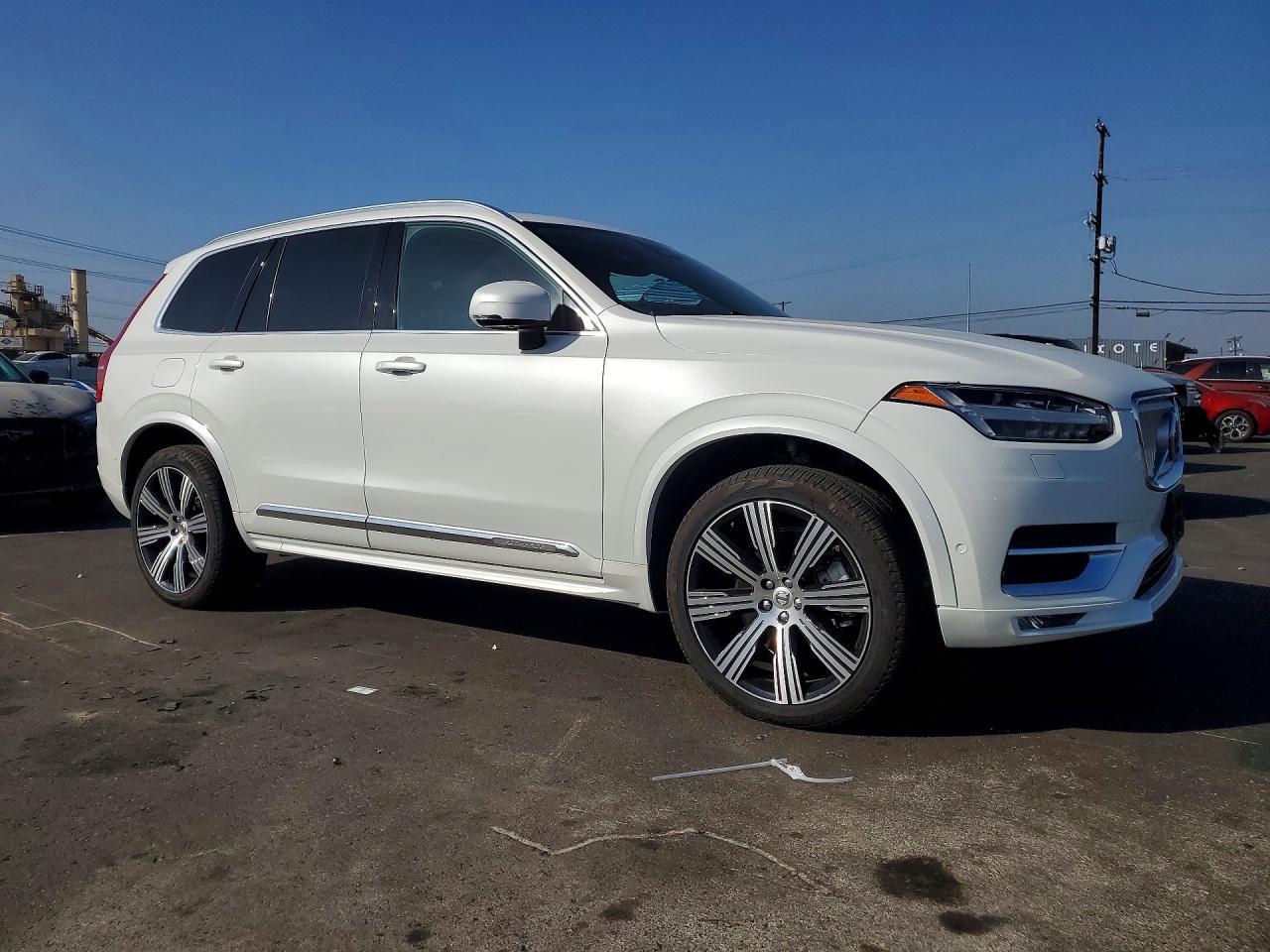 2024 Volvo Xc90 T8 Recharge - Image 4