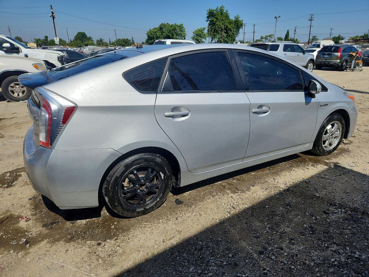 2015 Toyota Prius Two - Фото 3