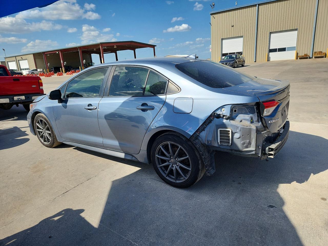 2020 Toyota Corolla Se - Фото 2
