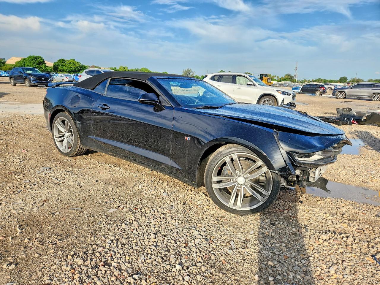 2017 Chevrolet Camaro Lt - Image 4
