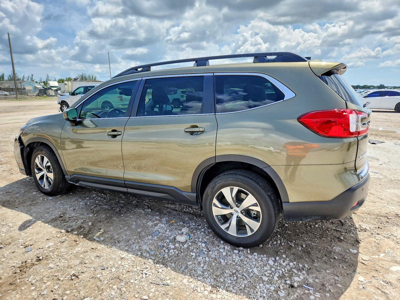 2025 Subaru Ascent Premium - Image 2