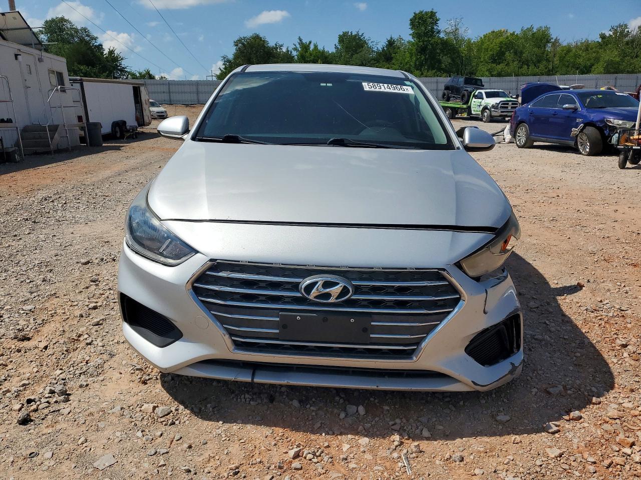 2019 Hyundai Accent Se - Фото 5
