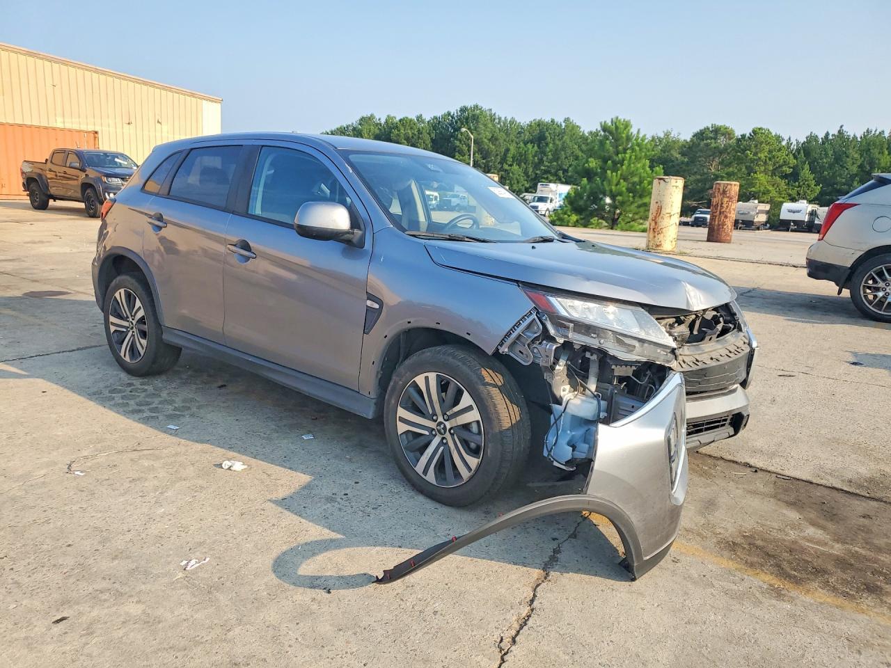 2024 Mitsubishi Outlander Sport S/Se - Фото 4
