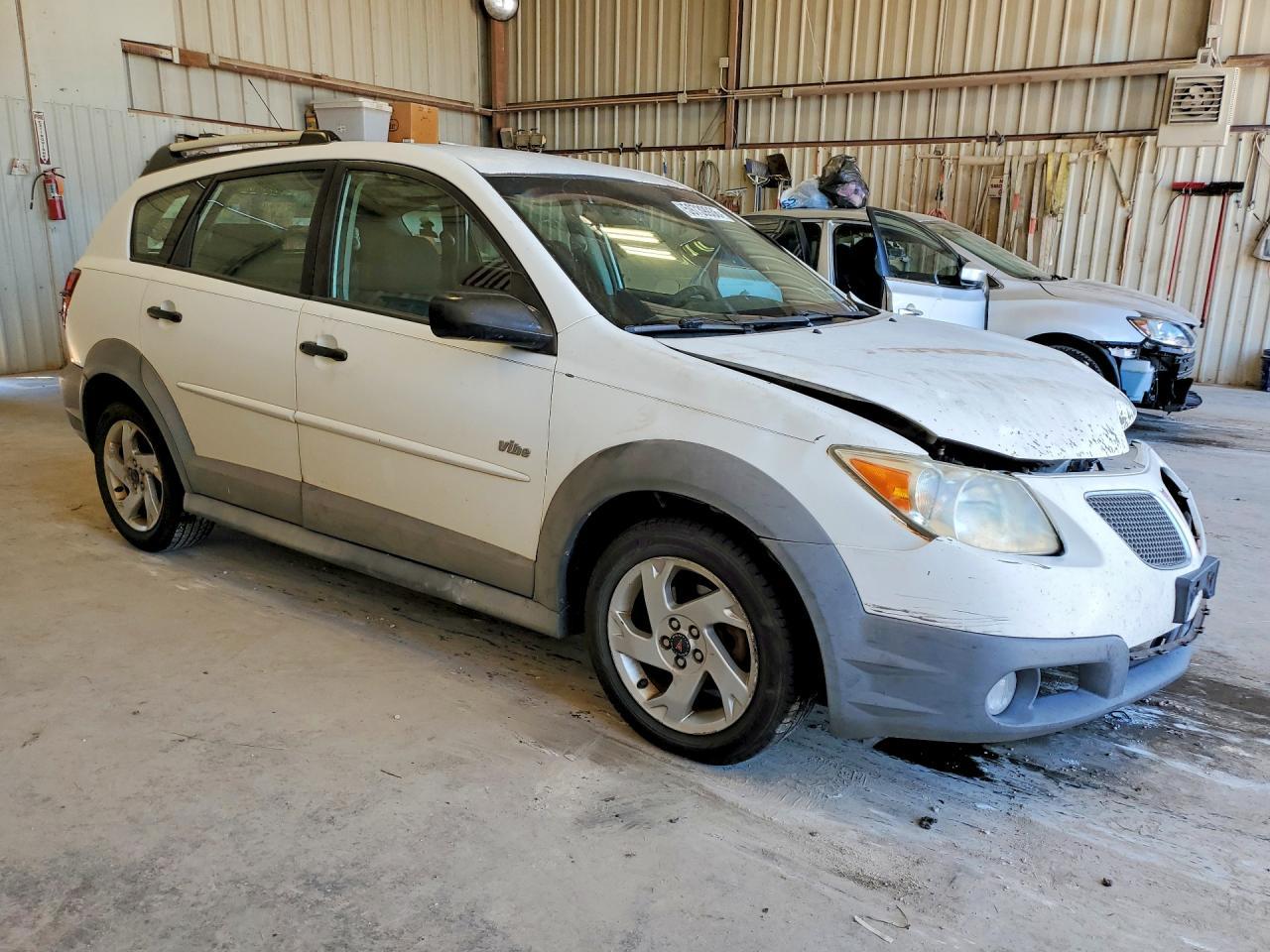 2008 Pontiac Vibe - Фото 4