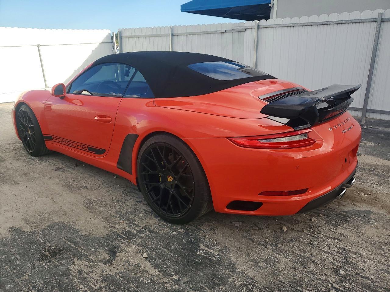 2017 Porsche 911 Carrera - Image 2