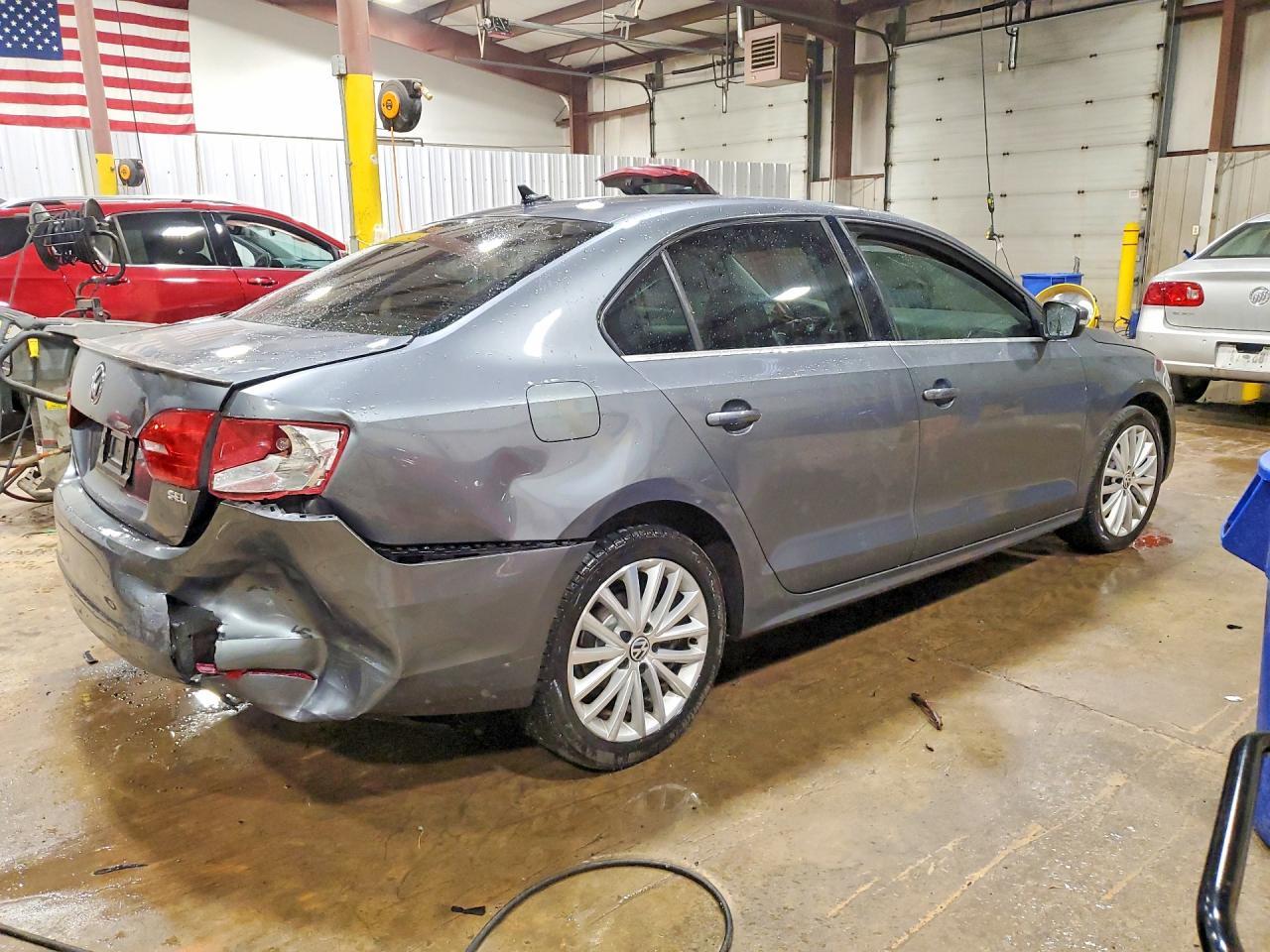 2014 Volkswagen Jetta Sel - Image 3