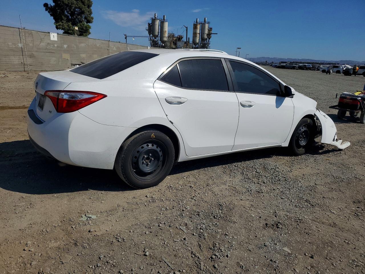 2016 Toyota Corolla Le - Фото 3