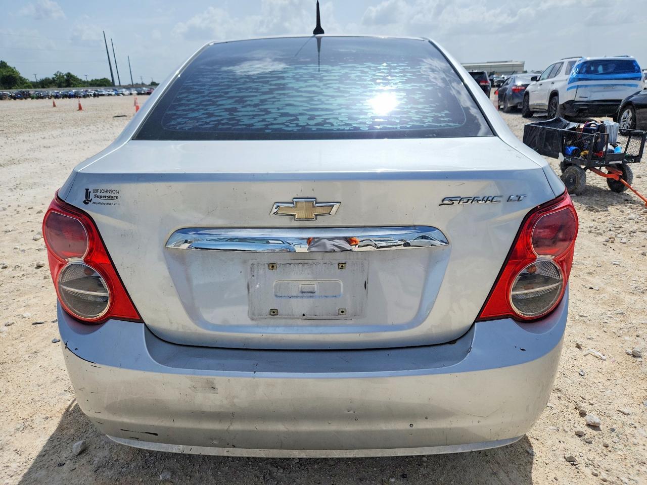 2014 Chevrolet Sonic Lt - Фото 6