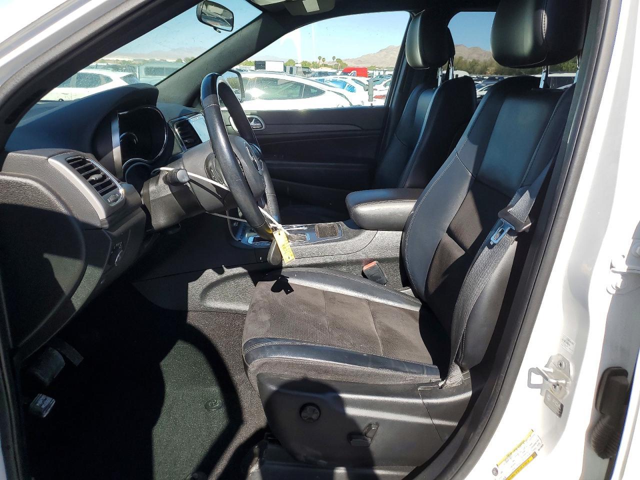 2021 Jeep Grand Cherokee Laredo - Image 7