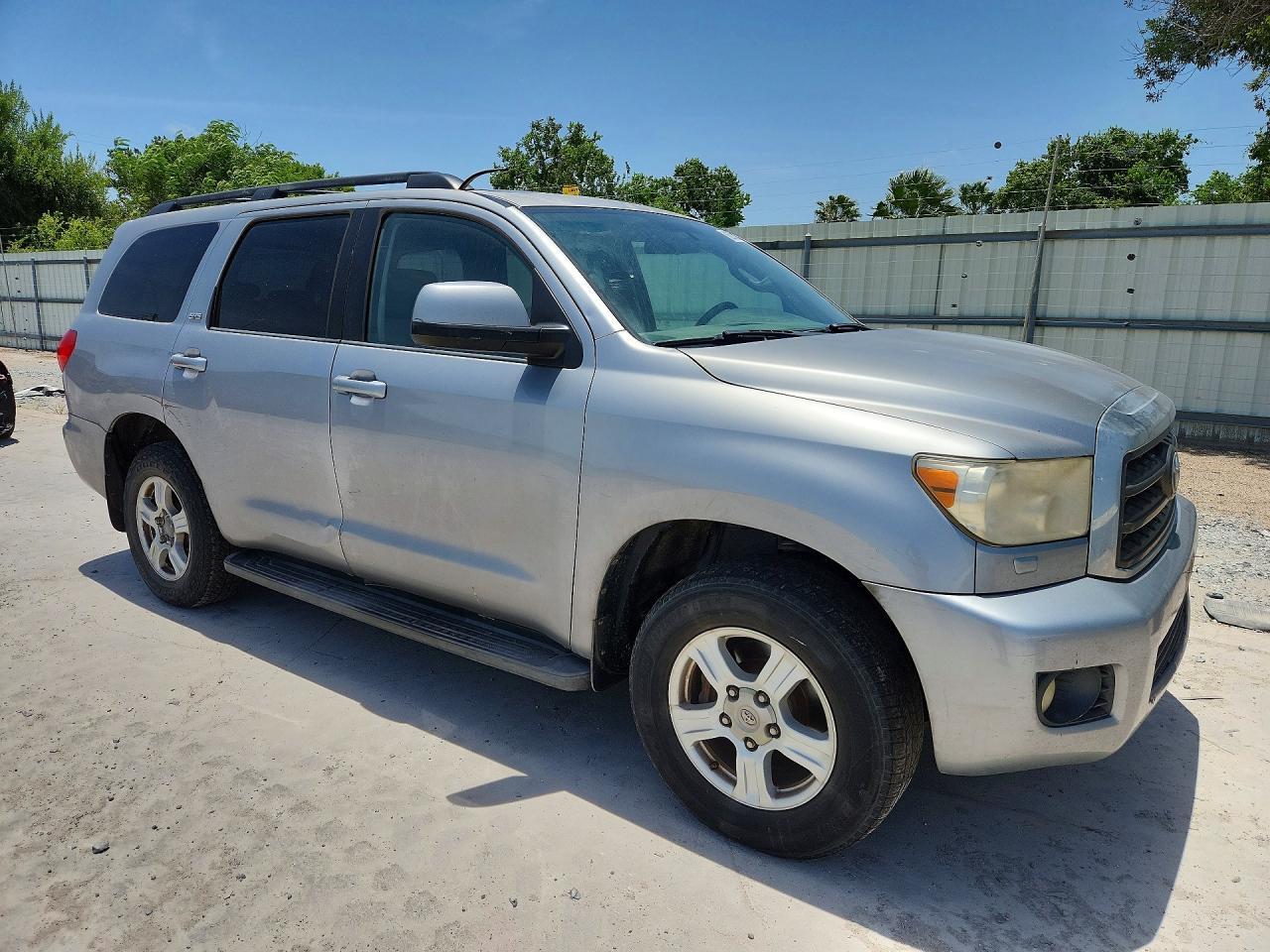 2012 Toyota Sequoia Sr5 - Фото 4