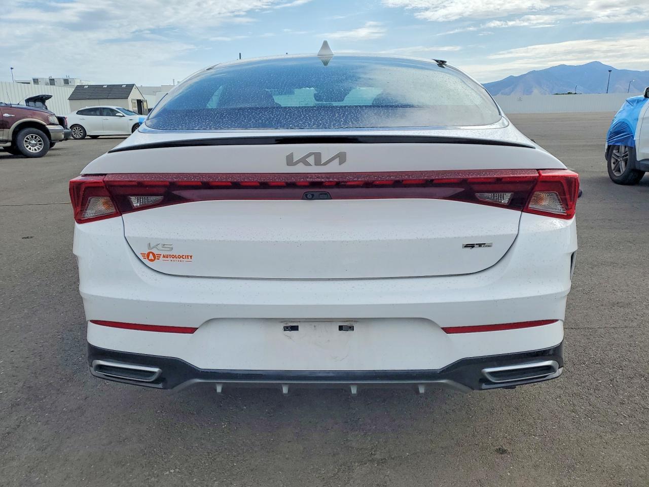 2023 Kia K5 Gt Line - Фото 6