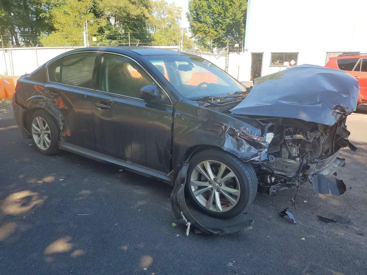 2013 Subaru Legacy 2.5I Limited - Фото 4