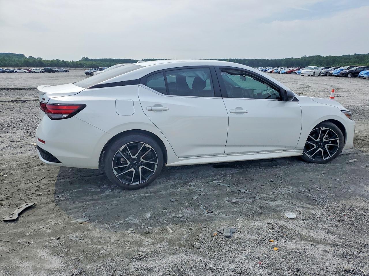 2024 Nissan Sentra Sr - Фото 3