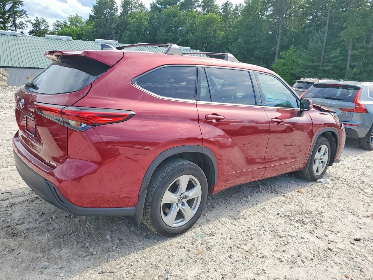 2022 Toyota Highlander Le - Фото 3