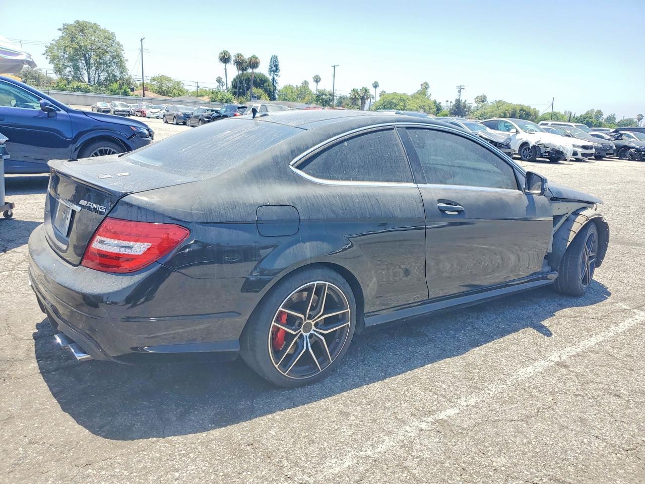 2013 Mercedes-Benz C 63 Amg - Фото 3