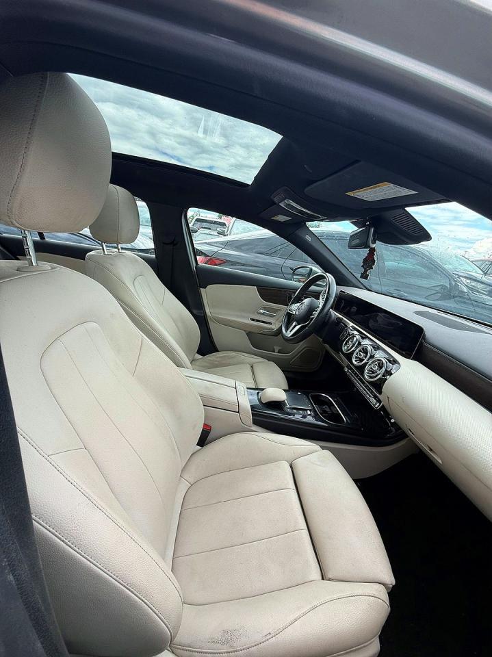 2020 Mercedes-Benz A 220 4Matic - Image 5