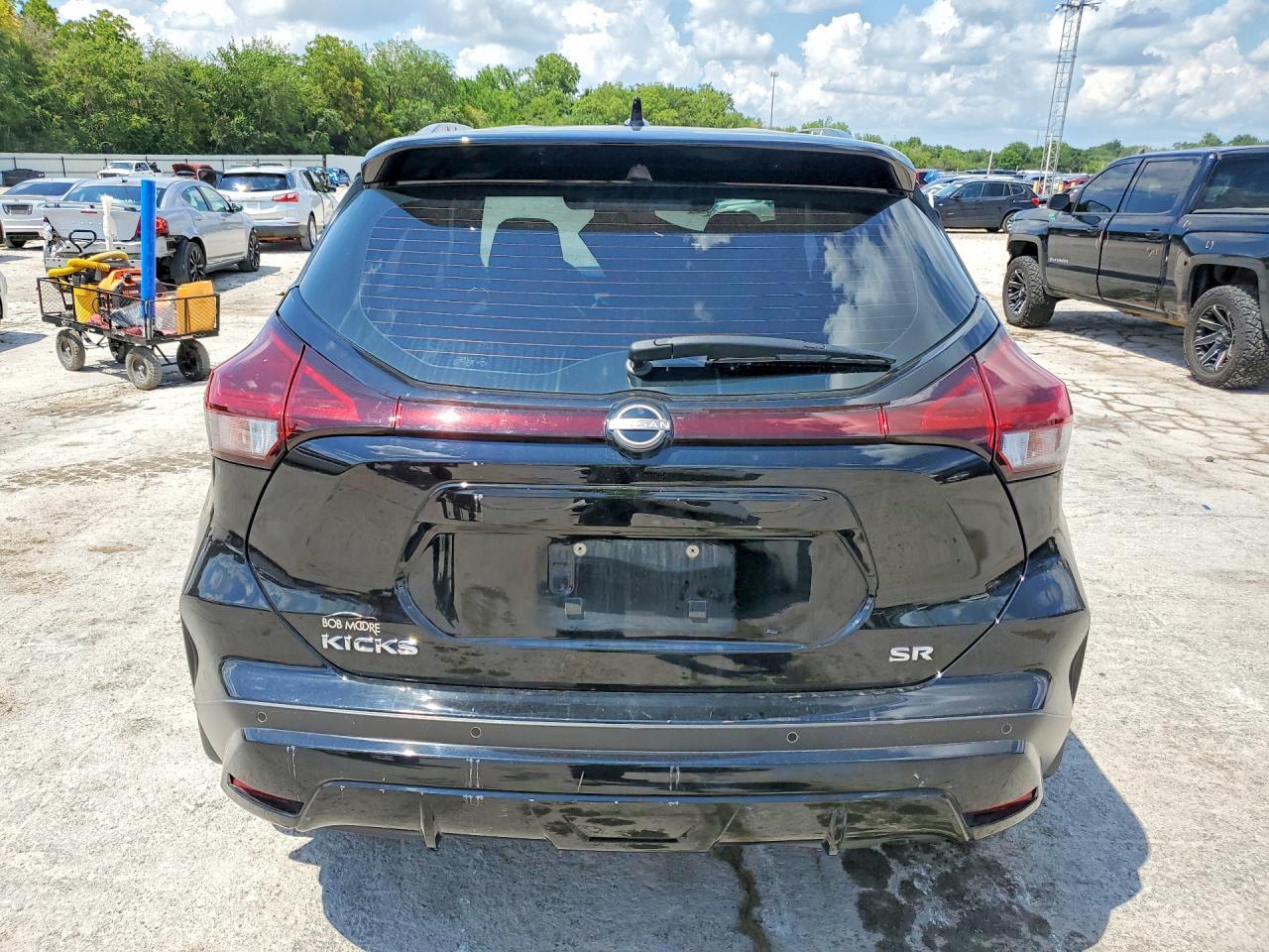 2023 Nissan Kicks Sr - Фото 6