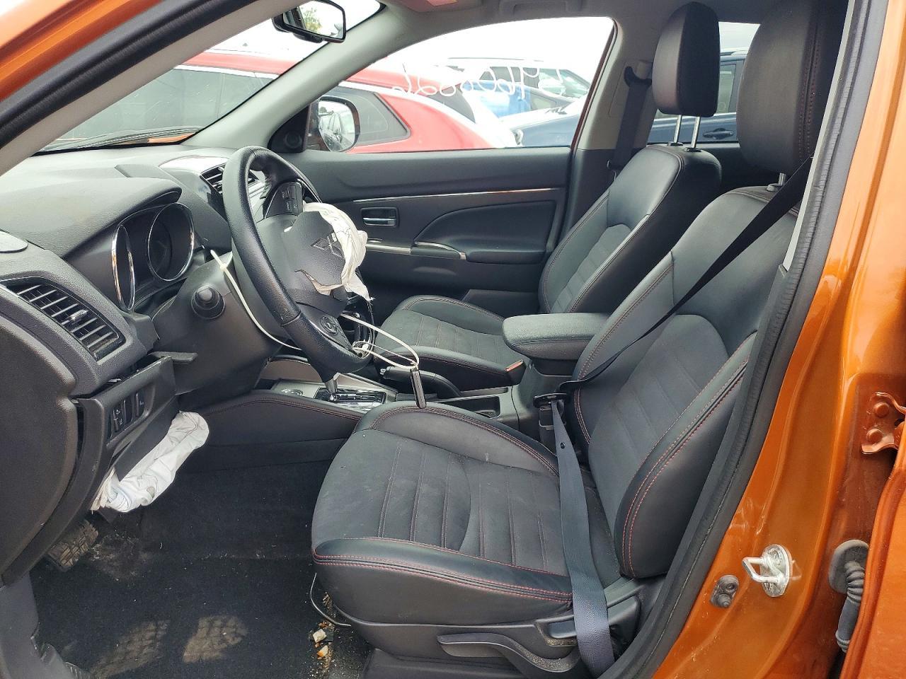 2024 Mitsubishi Outlander Sport S/Se - Фото 7