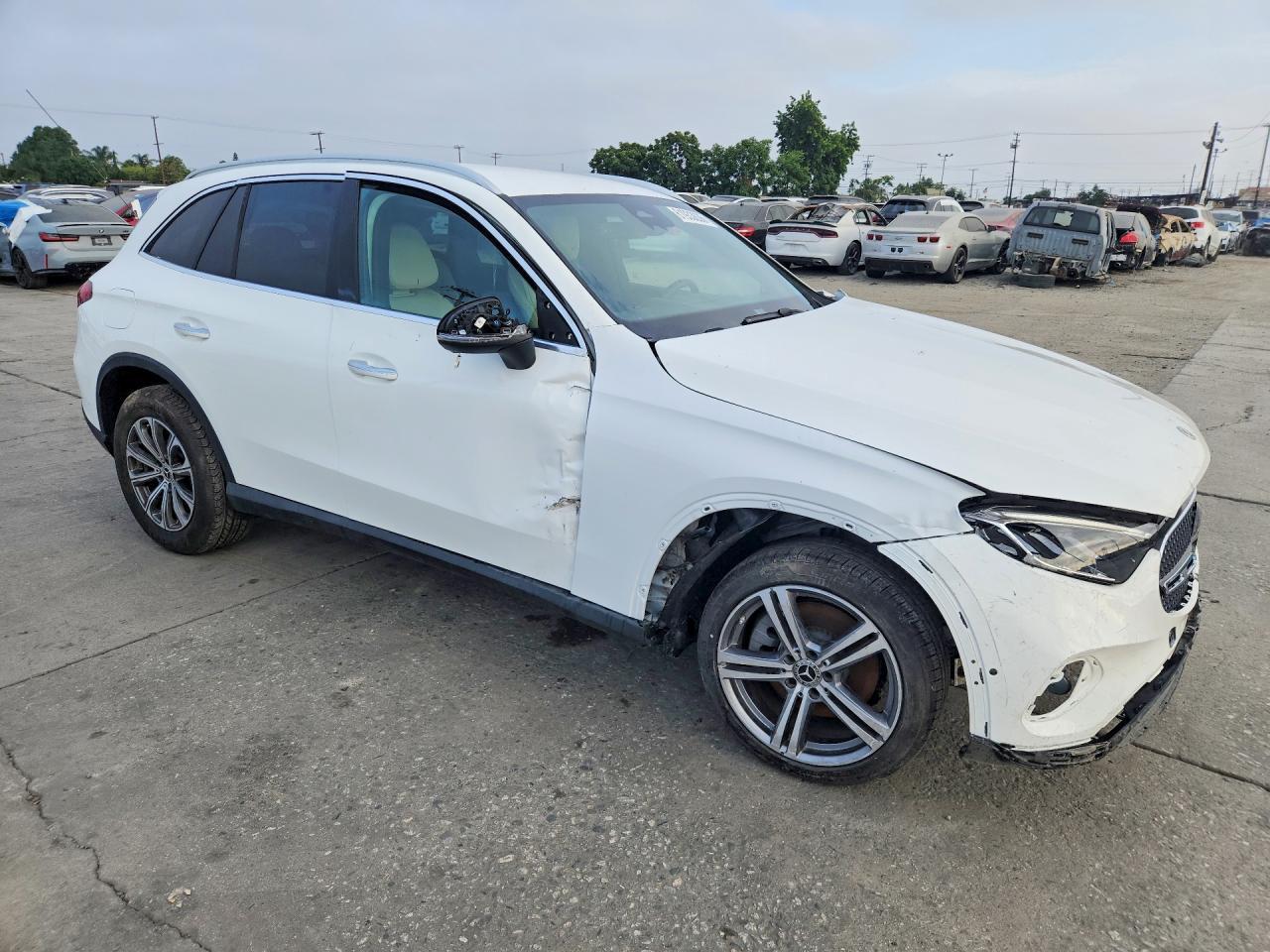 2024 Mercedes-Benz Glc 300 4Matic - Image 4