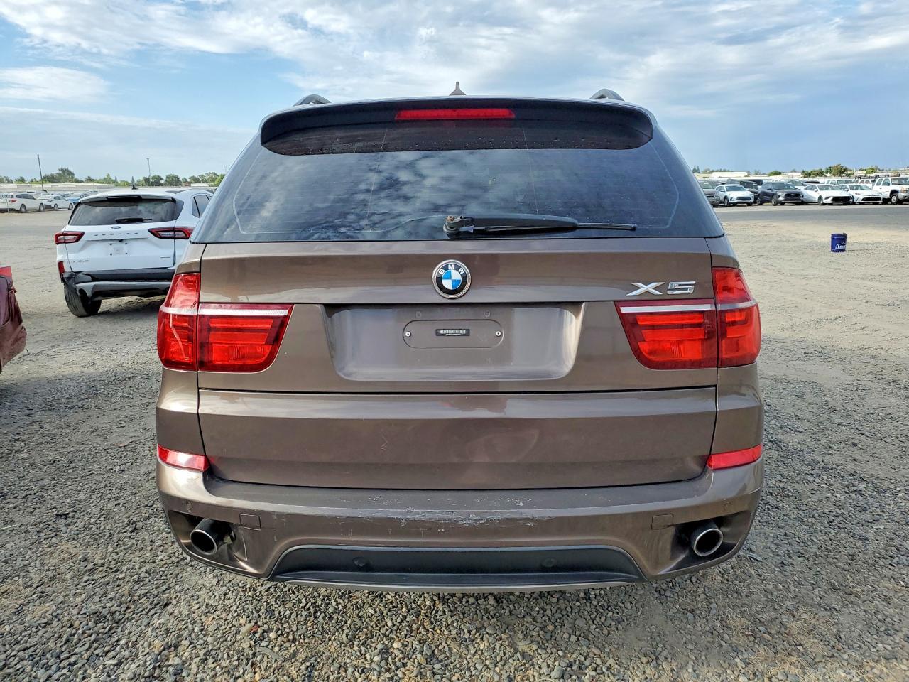 2013 BMW X5 xDrive35I - Image 6