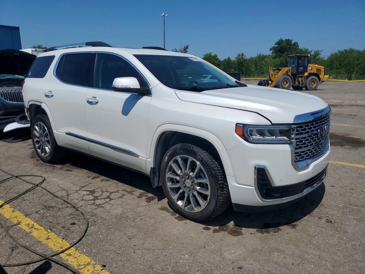 2021 GMC Acadia Denali - Image 4