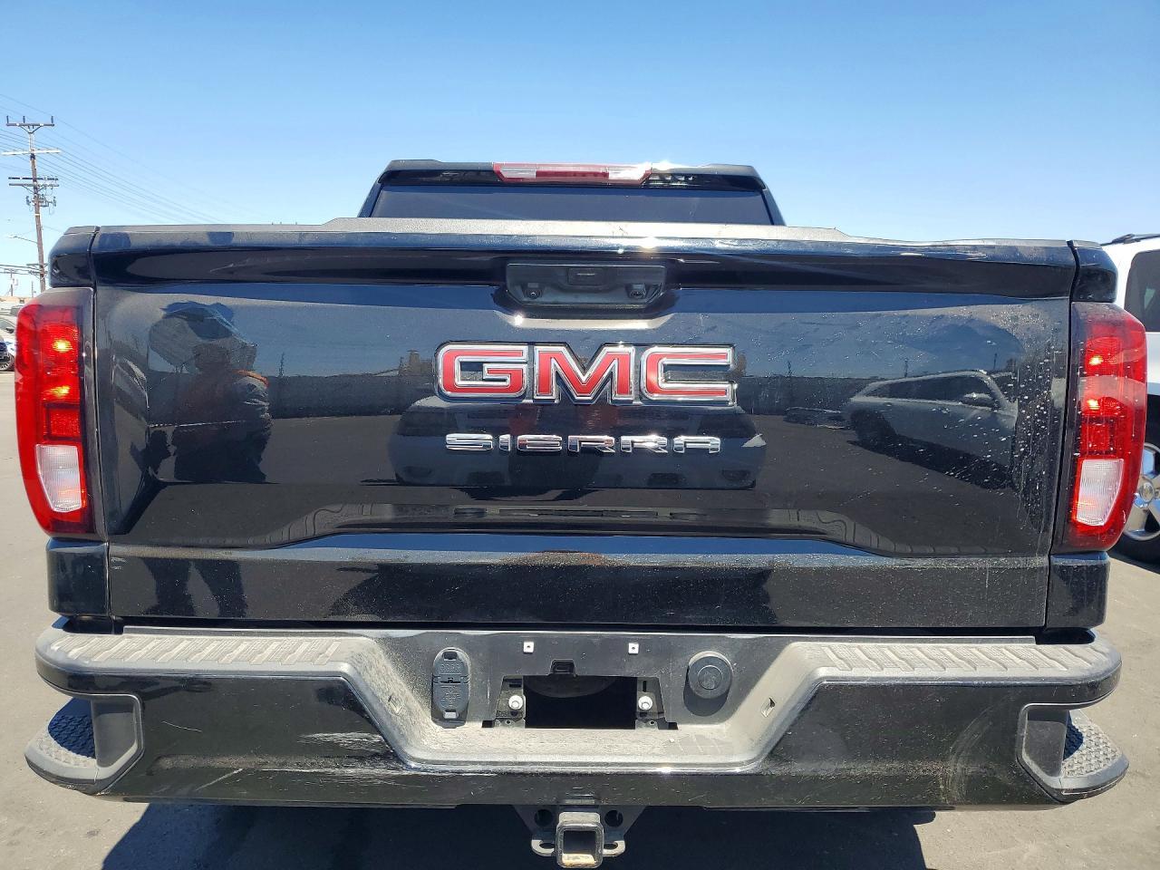 2024 GMC Sierra K1500 - Image 6