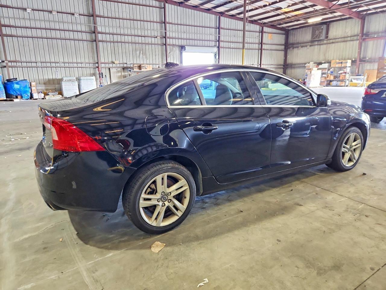 2014 Volvo S60 T5 - Фото 3