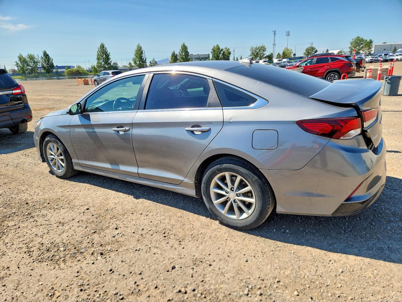 2019 Hyundai Sonata Se - Фото 2