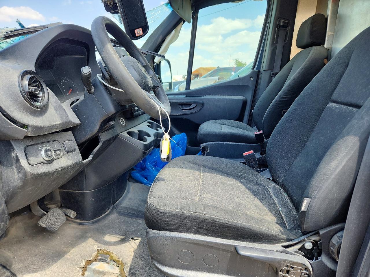 2019 Mercedes-Benz Sprinter 2500 - Фото 7