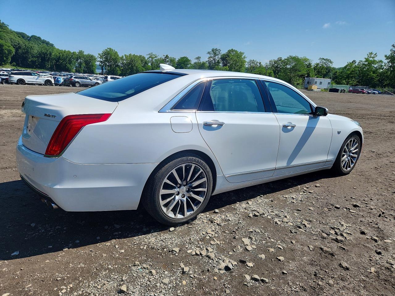 2016 Cadillac Ct6 Premium - Фото 3