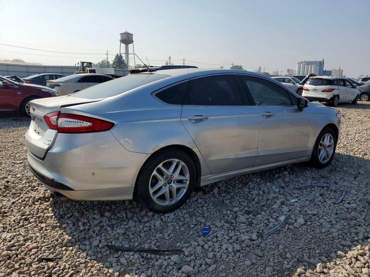 2014 Ford Fusion Se - Фото 3