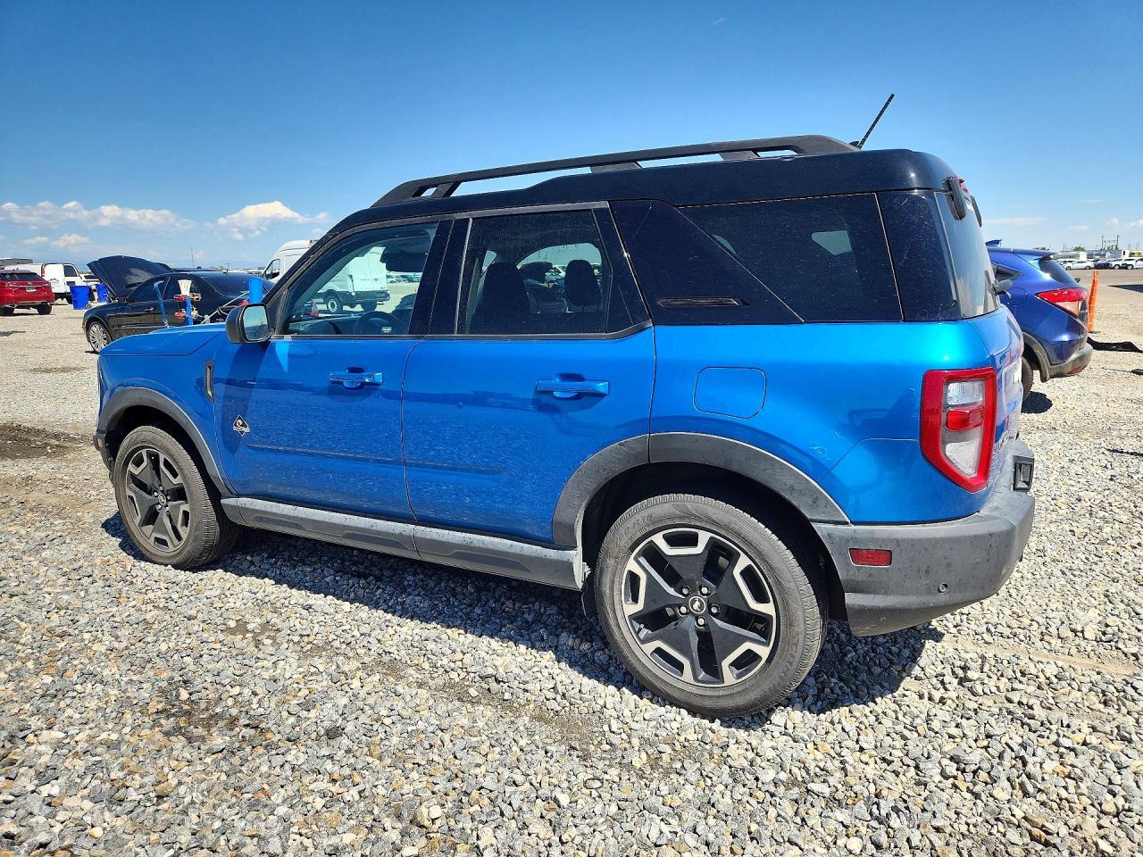 2022 Ford Bronco Sport Outer Banks - Фото 2