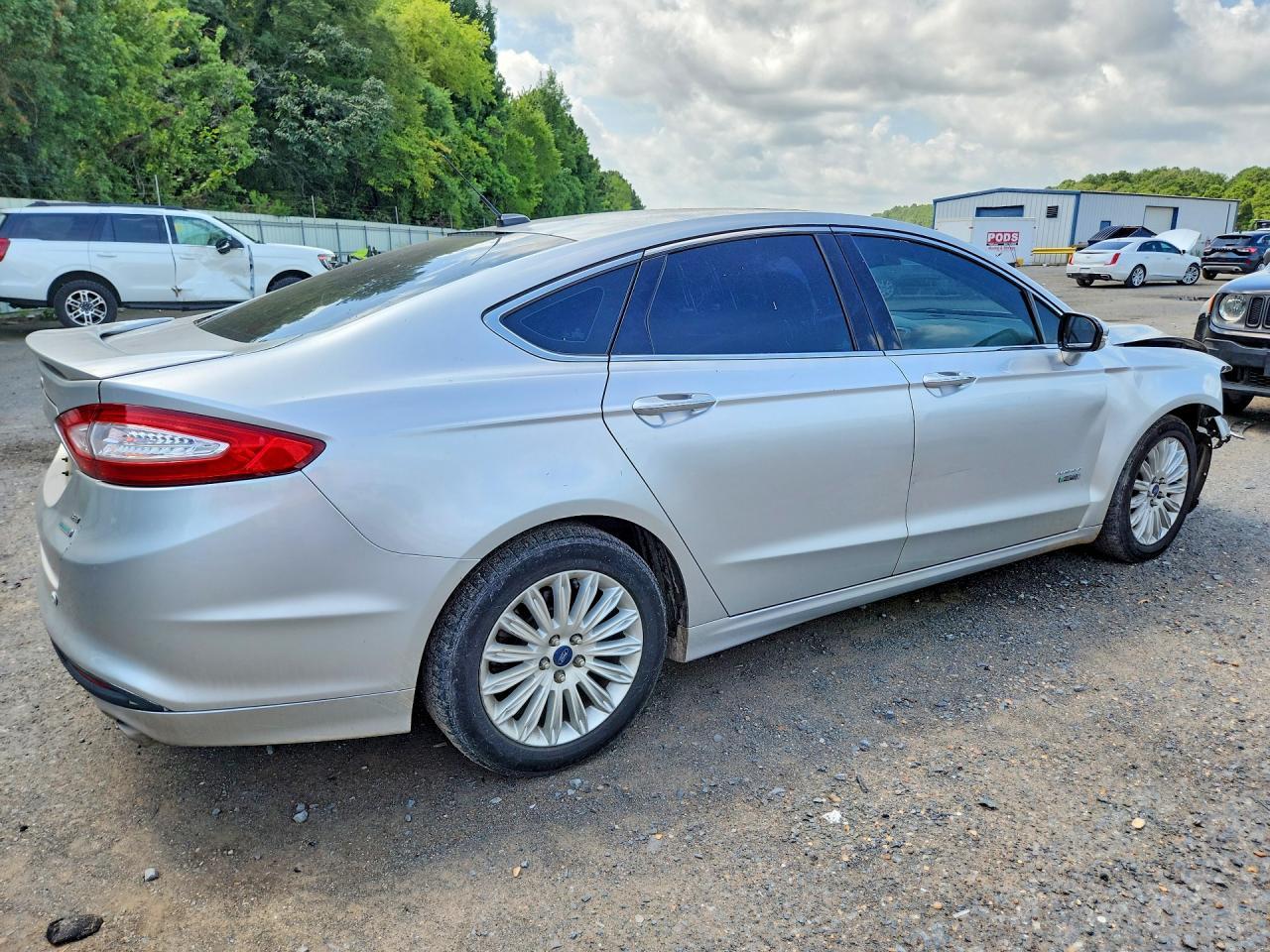 2014 Ford Fusion Titanium Phev - Image 3